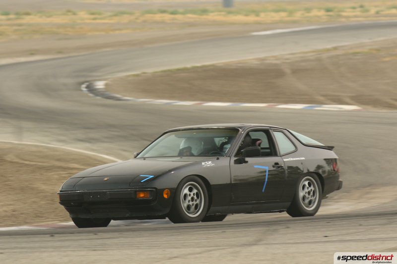 Porsche 944