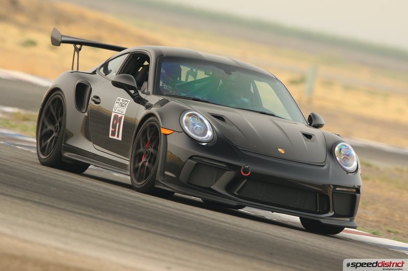 Porsche 911 GT3 RS gray