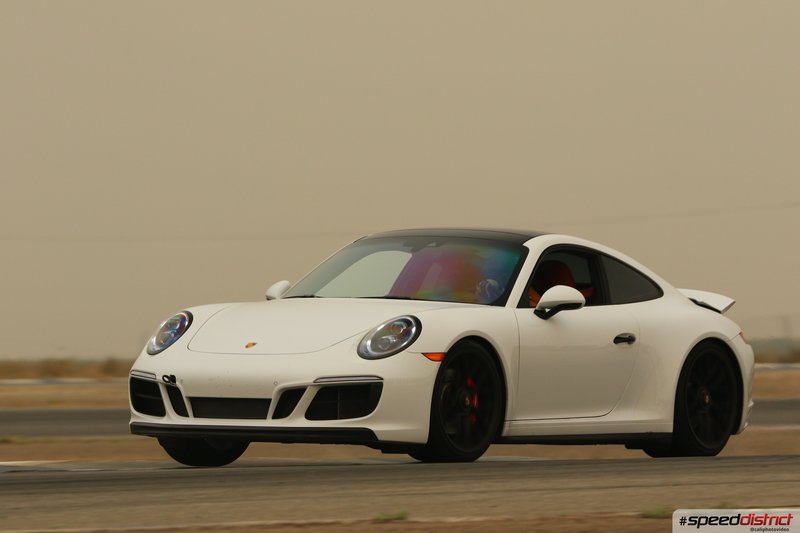Porsche 911 GTS