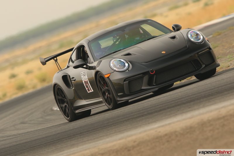 Porsche 911 GT3 RS gray