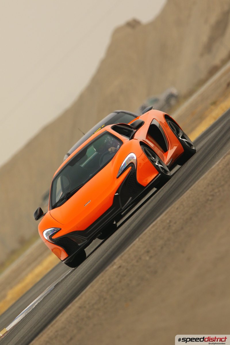 McLaren 570S