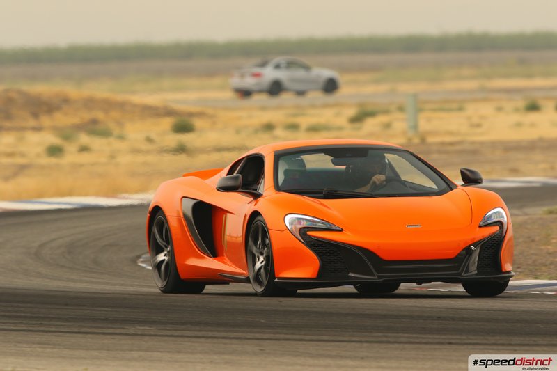 McLaren 650S