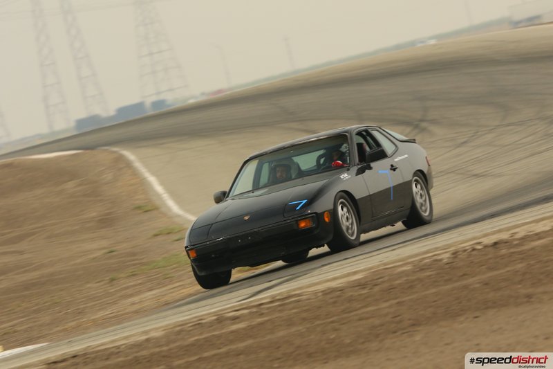 Porsche 944