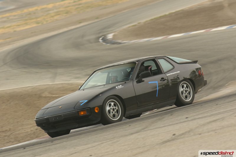 Porsche 944