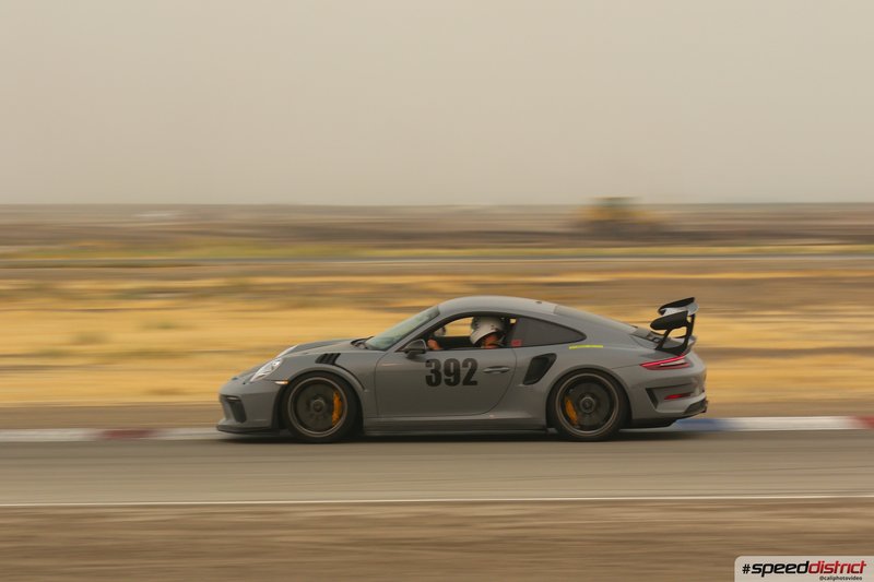 Porsche 911 GT3 RS gray
