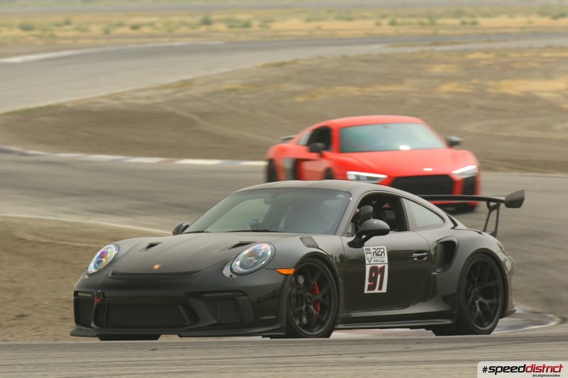 Porsche 911 GT3 RS gray
