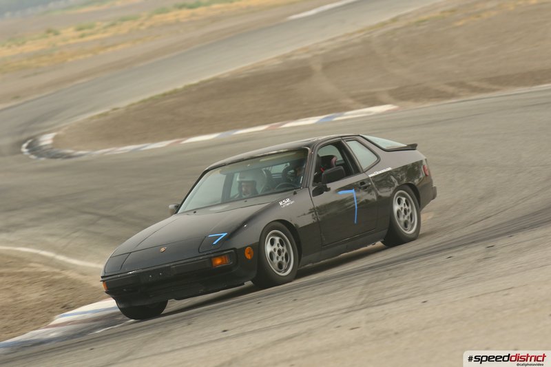 Porsche 944