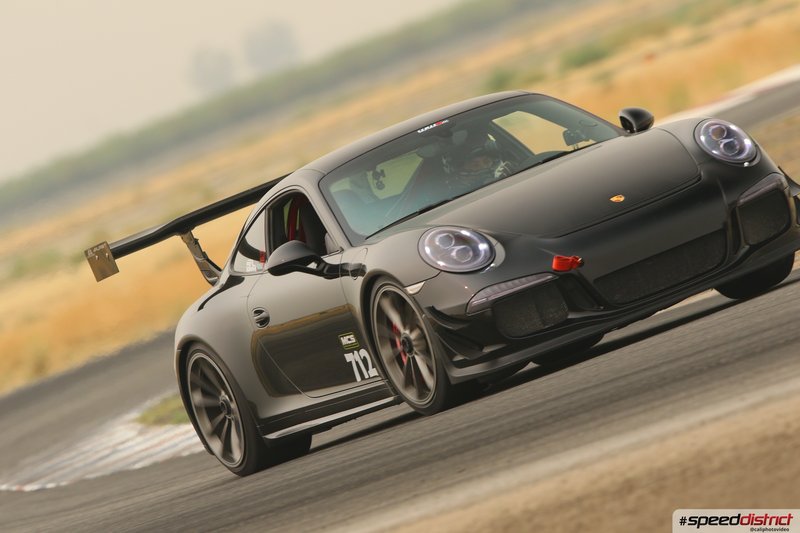 Porsche 911 GT3 RS gray