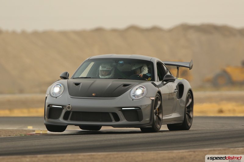 Porsche 911 GT3 RS gray