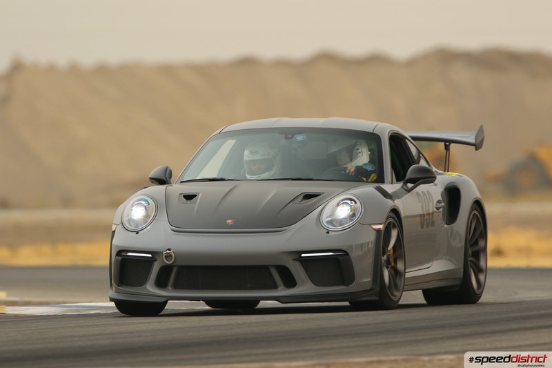 Porsche 911 GT3 RS gray