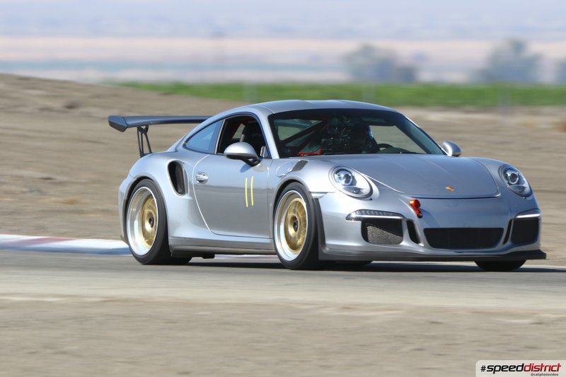 Porsche 911 GT3 RS silver