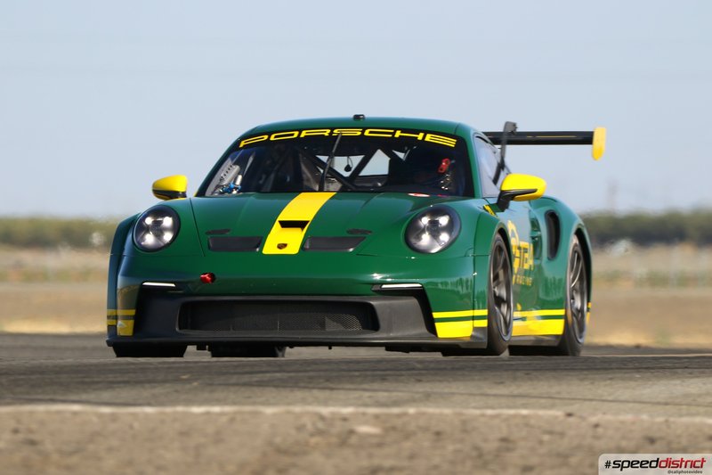 Porsche 911 GT3 Cup green