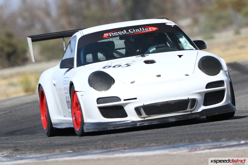 Porsche 911 GT3 Cup white