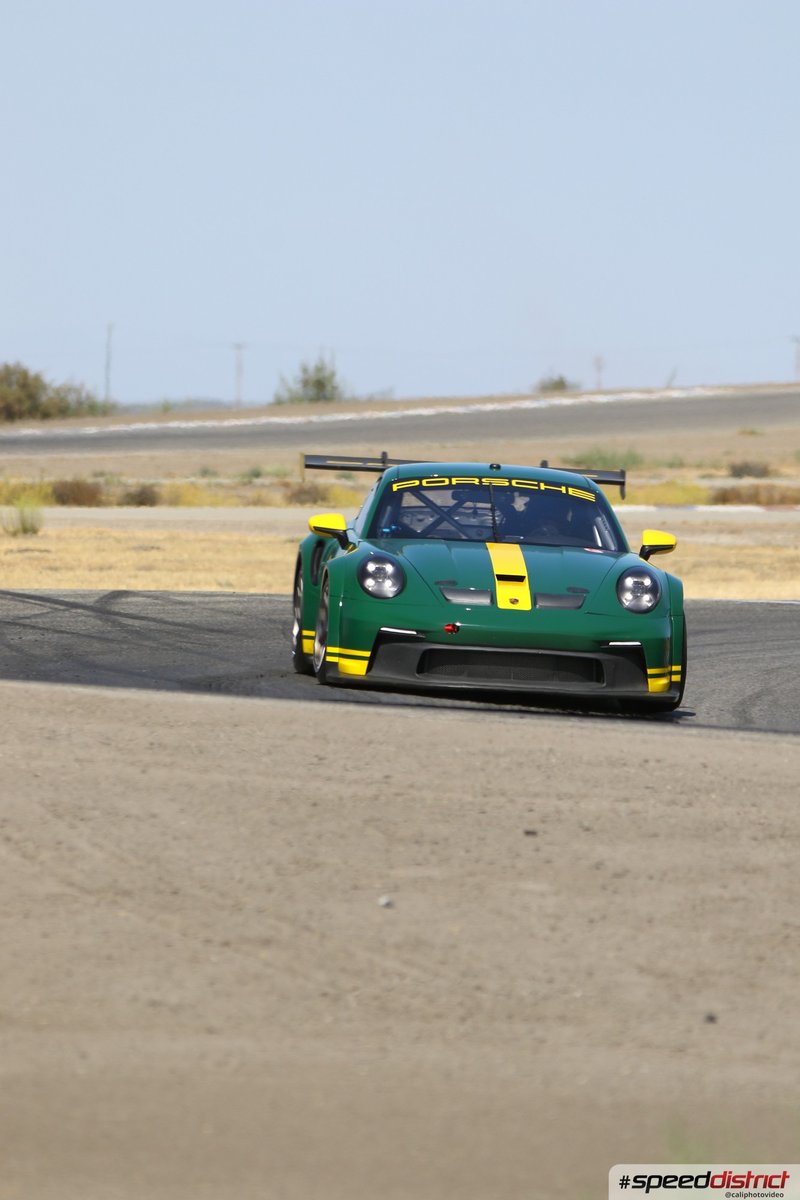 Porsche 911 GT3 Cup green