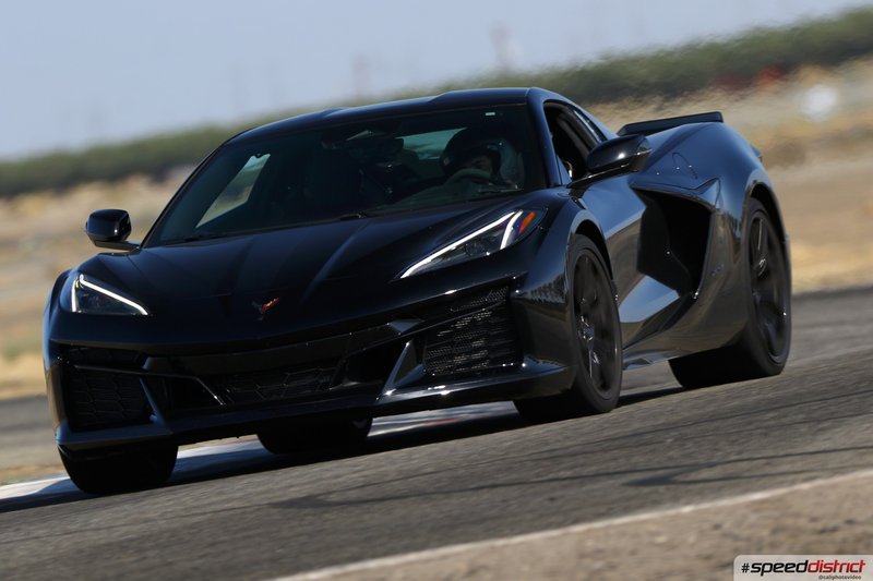 Chevrolet Corvette STI