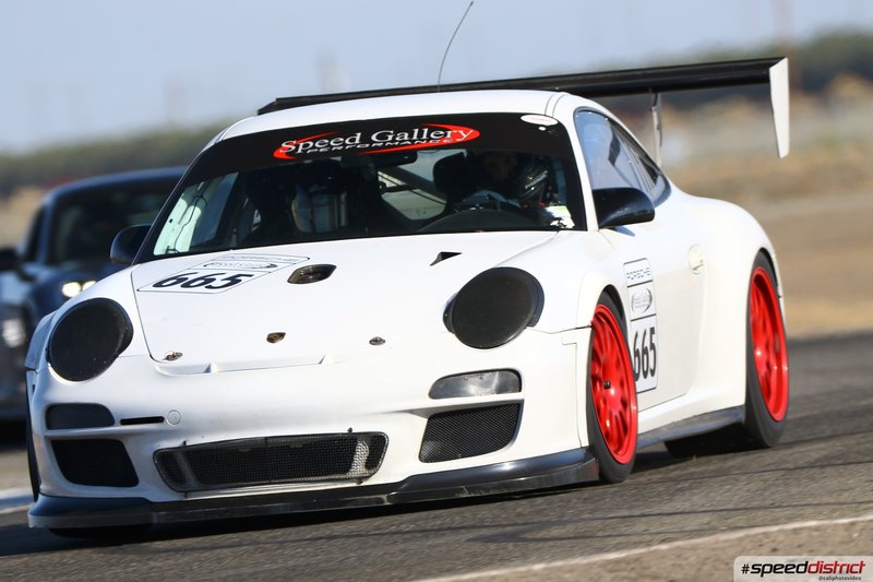 Porsche 911 GT3 Cup white