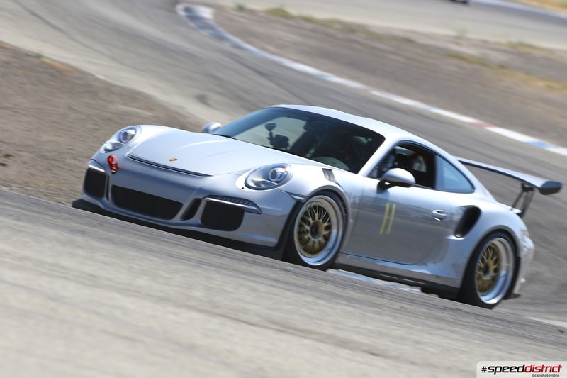 Porsche 911 GT3 RS silver