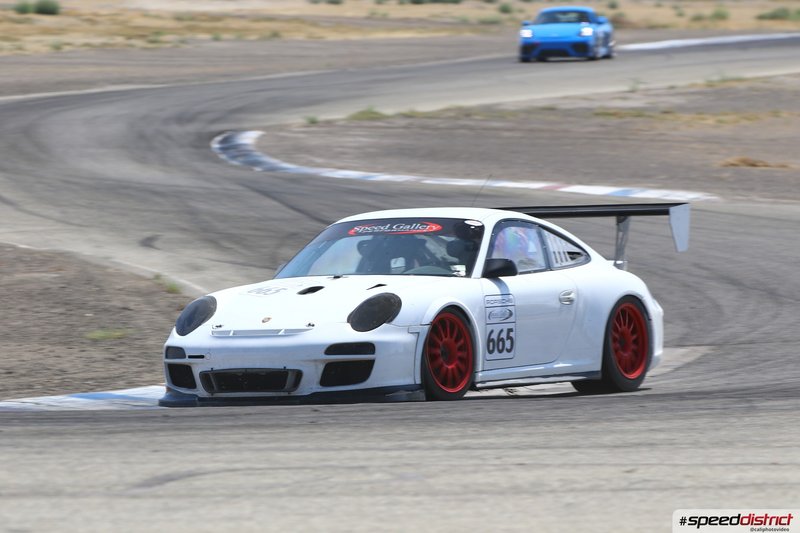 Porsche 911 GT3 Cup white