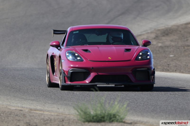 Porsche Cayman GT4