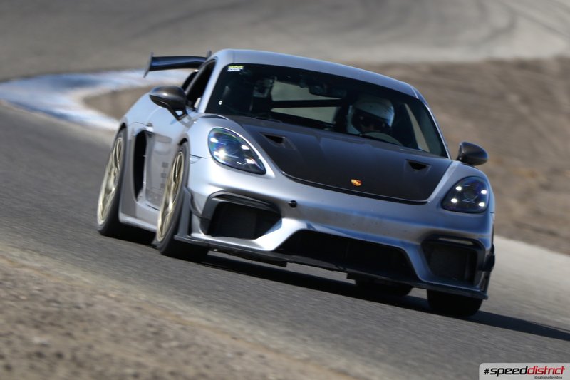 Porsche Cayman GT4