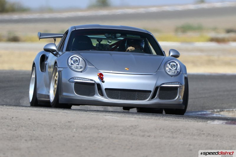Porsche 911 GT3 RS silver