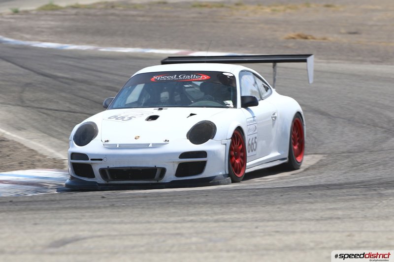 Porsche 911 GT3 Cup white