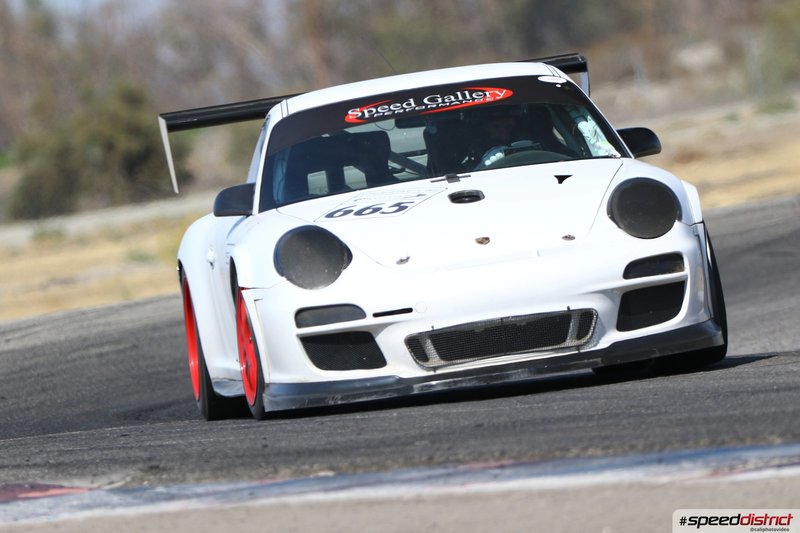 Porsche 911 GT3 Cup white