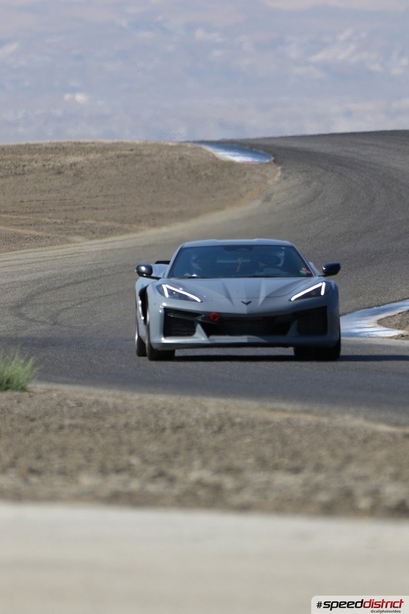 Chevrolet Corvette STI