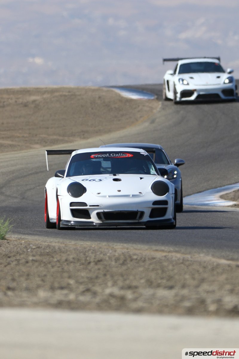 Porsche 911 GT3 Cup white