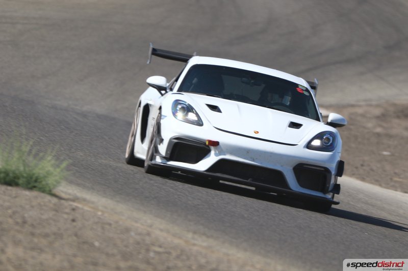 Porsche 911 GT3 RS white
