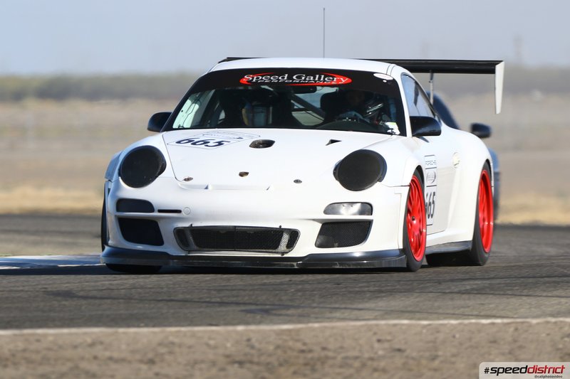 Porsche 911 GT3 Cup white