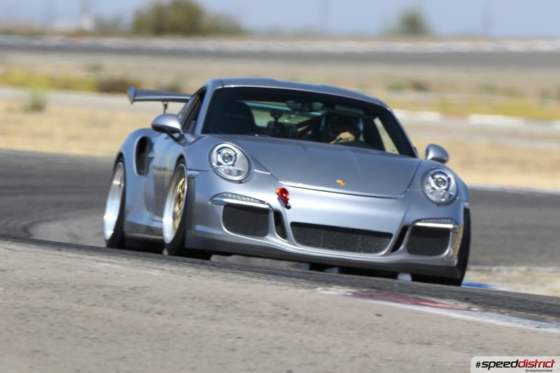 Porsche 911 GT3 RS silver