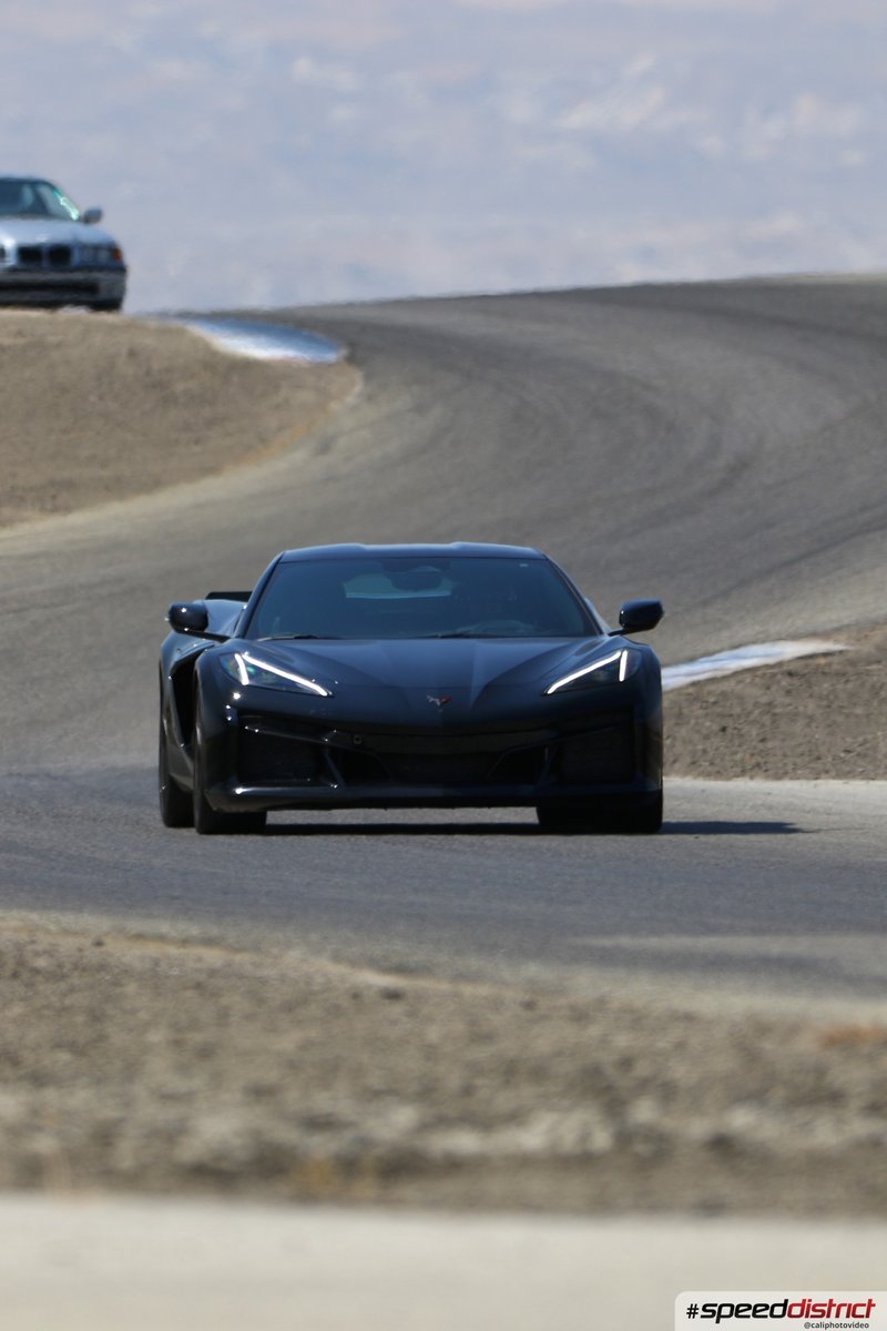 Chevrolet Corvette STI