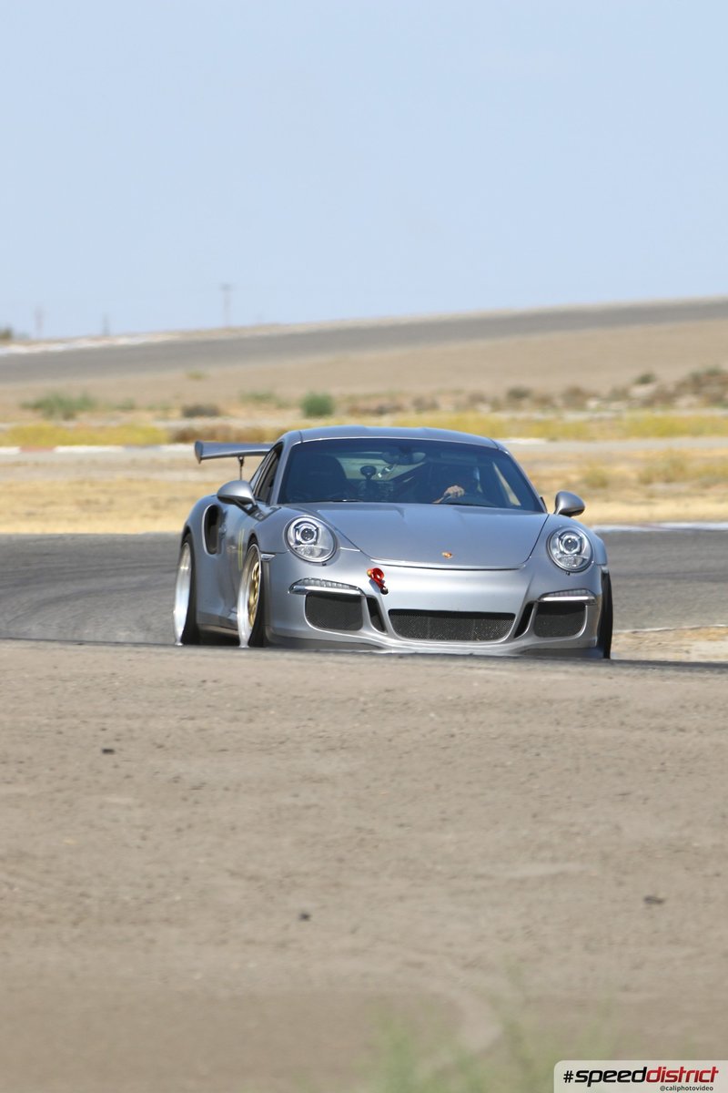 Porsche 911 GT3 RS silver