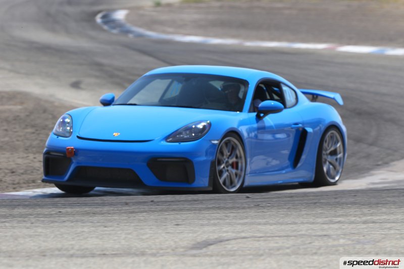 Porsche Cayman GT4