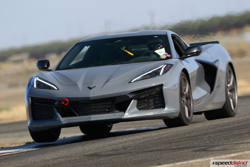 Chevrolet Corvette STI