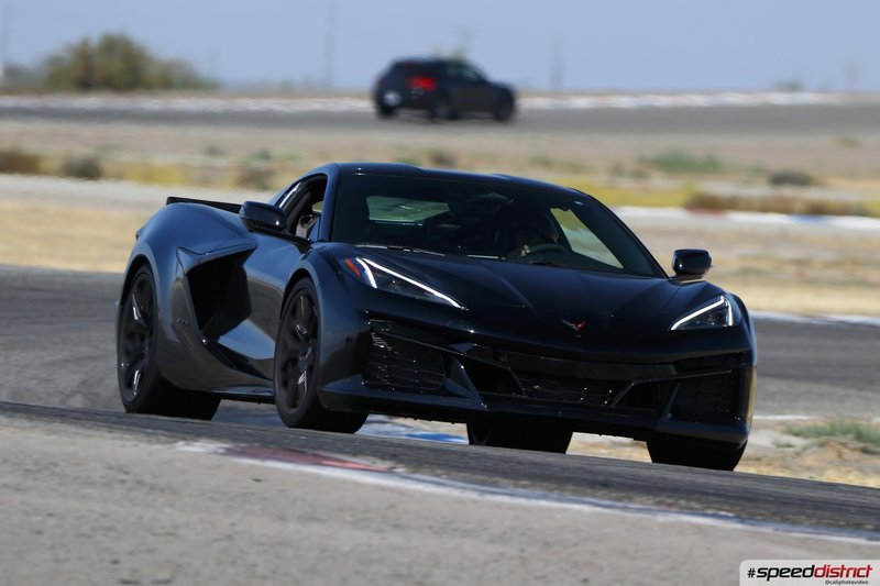 Chevrolet Corvette STI