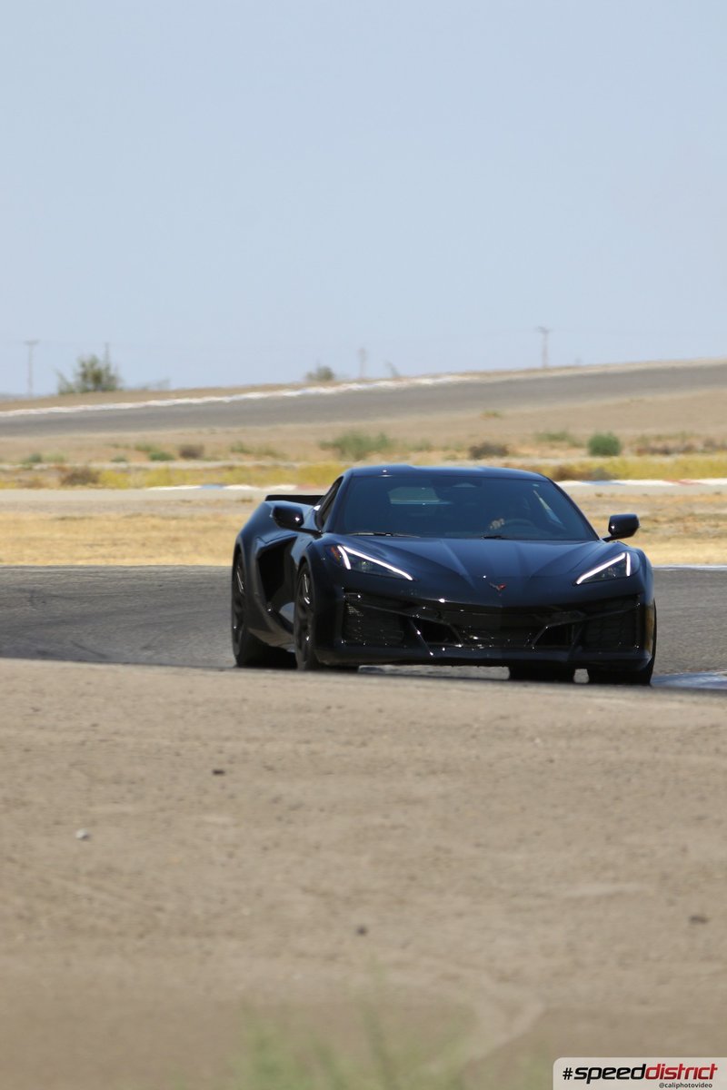 Chevrolet Corvette STI