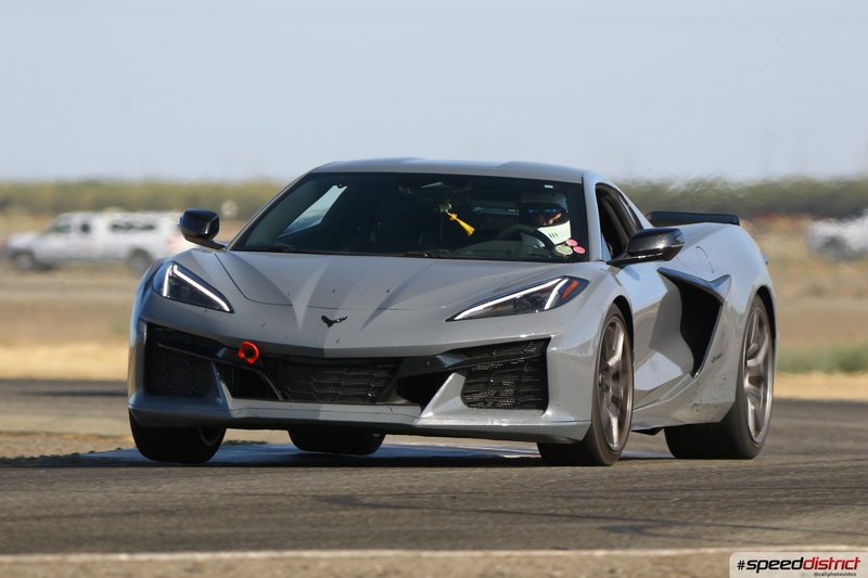 Chevrolet Corvette STI