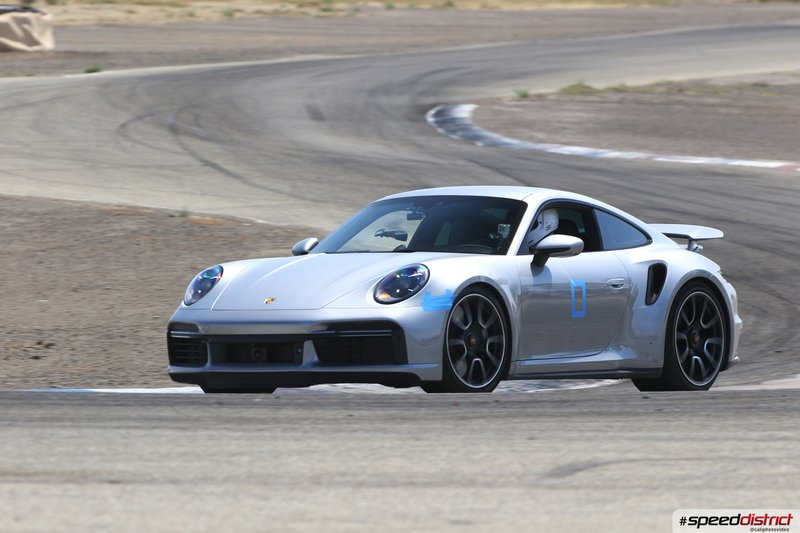 Porsche 911 GT3 RS white