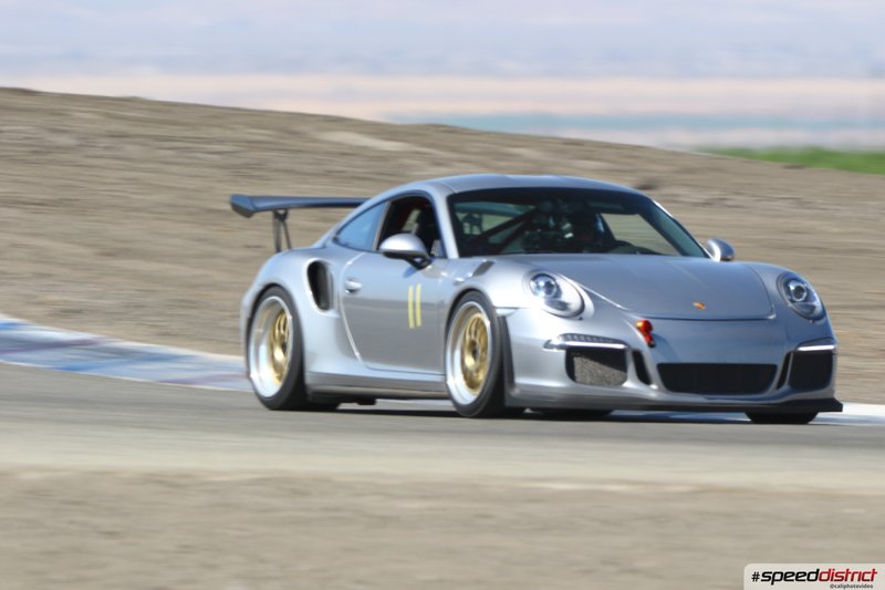 Porsche 911 GT3 RS silver