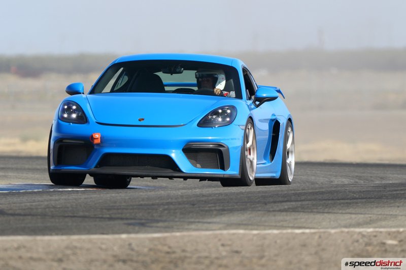 Porsche Cayman GT4