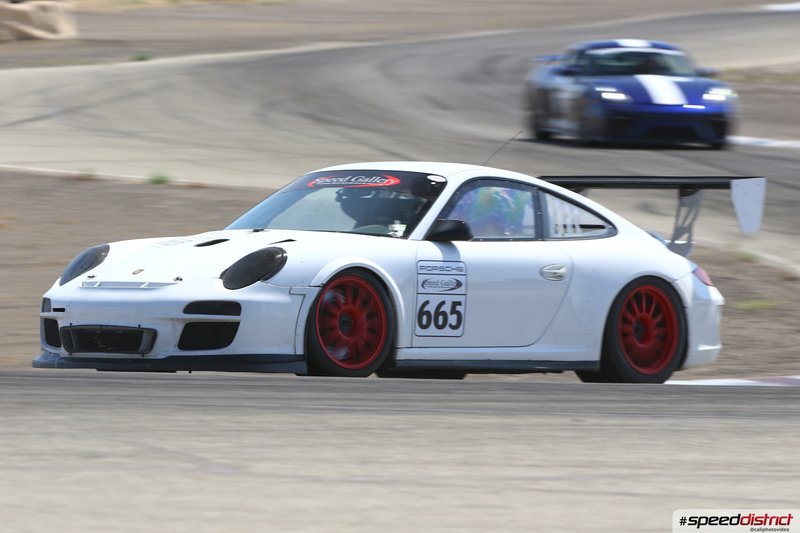 Porsche 911 GT3 Cup white