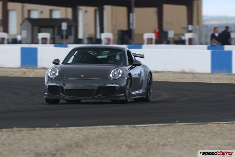 Porsche 911 GT3 RS gray