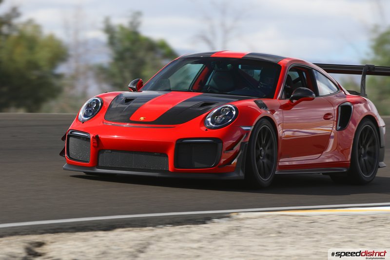 Porsche 911 GT2 RS