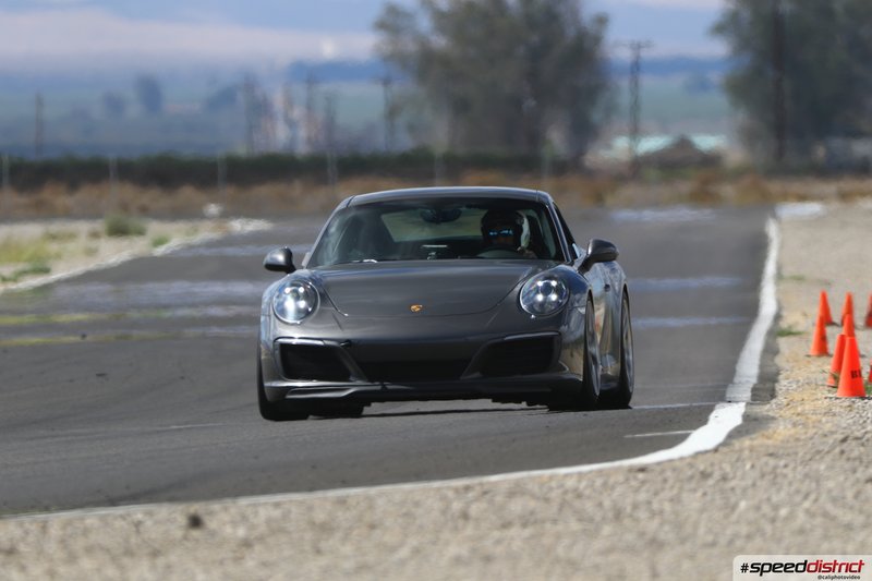 Porsche 911 GT3 gray