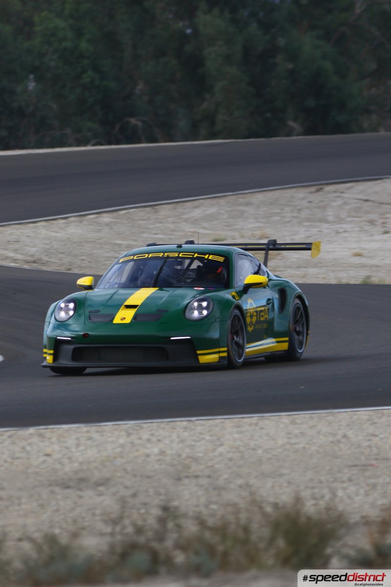 Porsche 911 GT3 Cup green