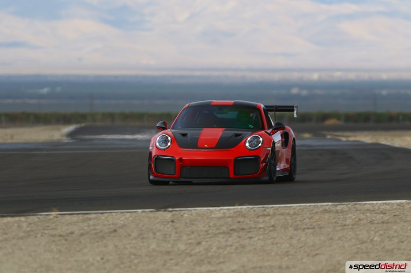 Porsche 911 GT2 RS