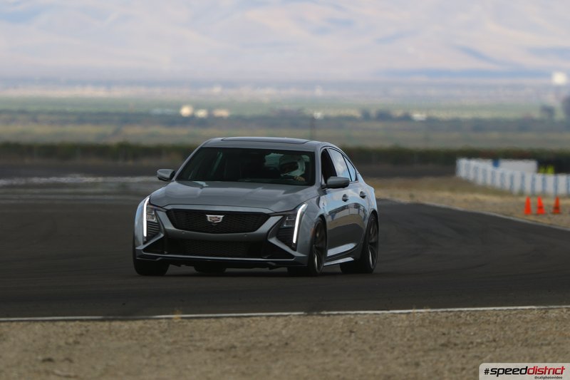 Cadillac CT4-V