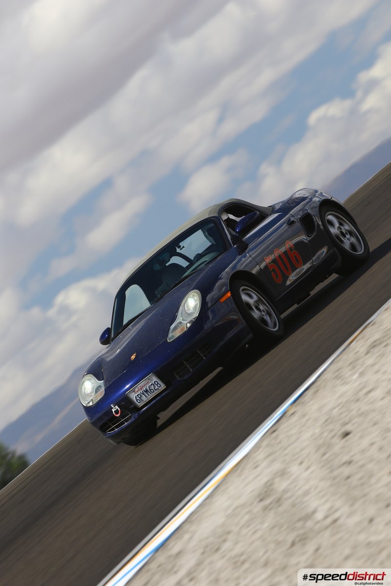 Porsche 911 GT3 blue